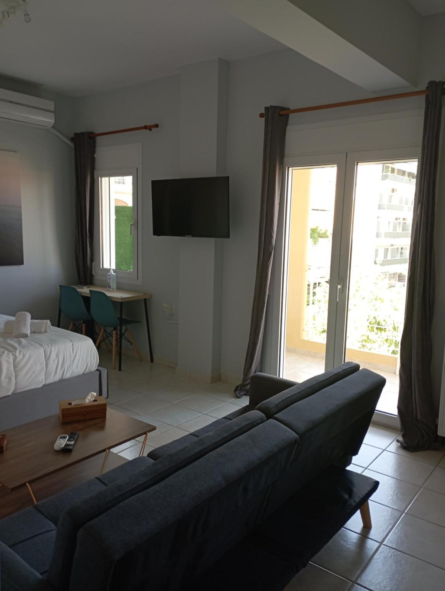 Gk Suites-Constantin View , Auto Check-In 24H Larissa Zimmer foto
